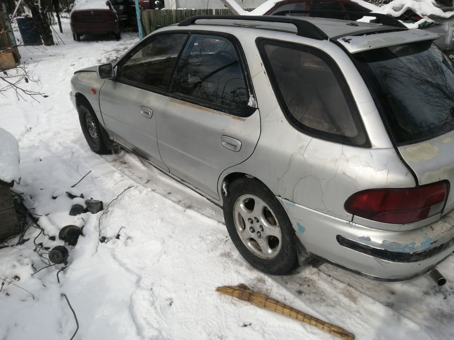 Субару импреза разбор