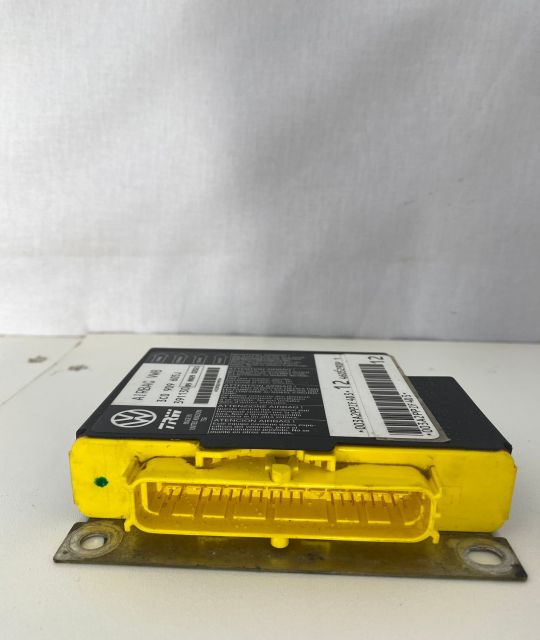 Calculator Airbag  3c0909605j Volkswagen VW Passat B6