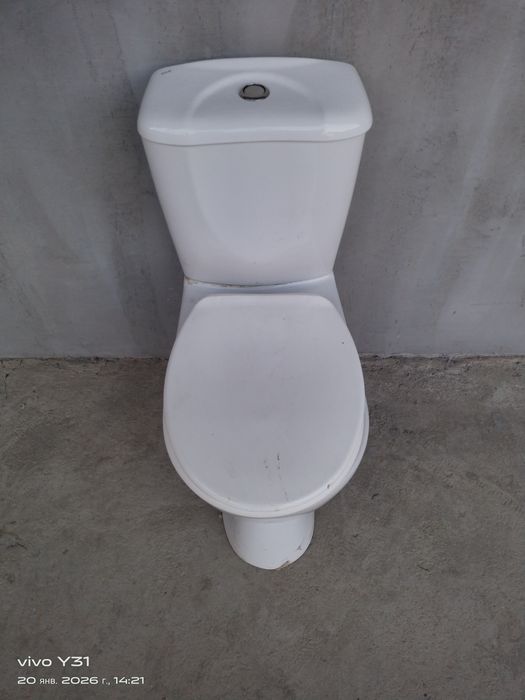 Unitaz Rosa sotiladi