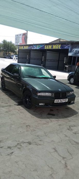 Bmw e 36 mexanika 1.6 motor srochna sotiladi narxi 3200$
