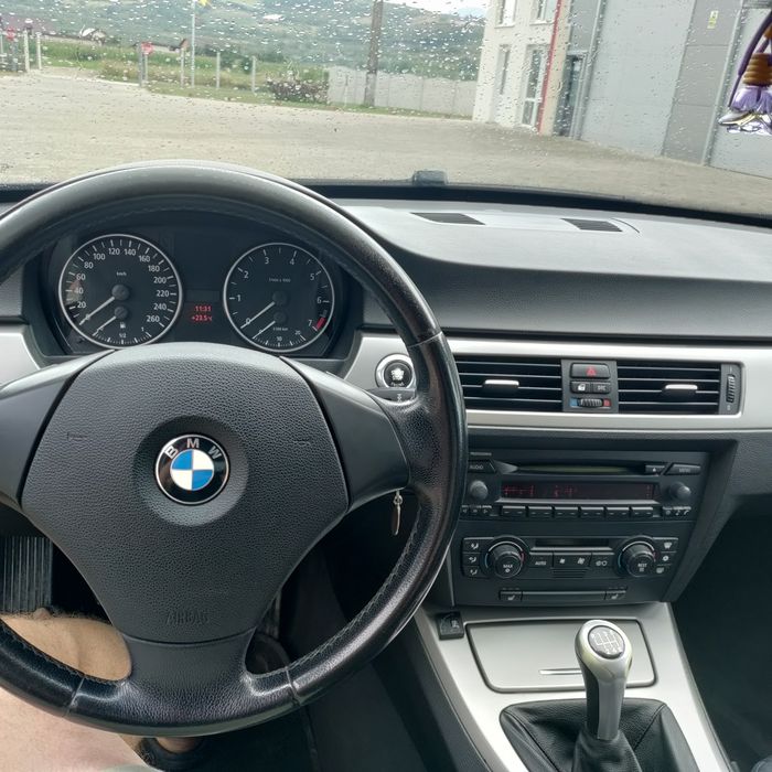 Bmw seria 3 e90 an 2006 benzina