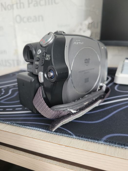 Видеокамера | Фотоапарат VDR-D50