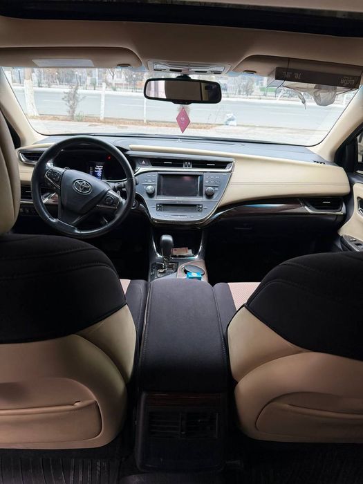 Тайота авалон сотилади