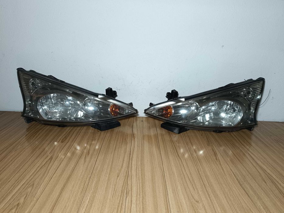 Фары 2шт XENON Mitsubishi Grandis 03-11г NA4W MMC Митсубиси Грандис
