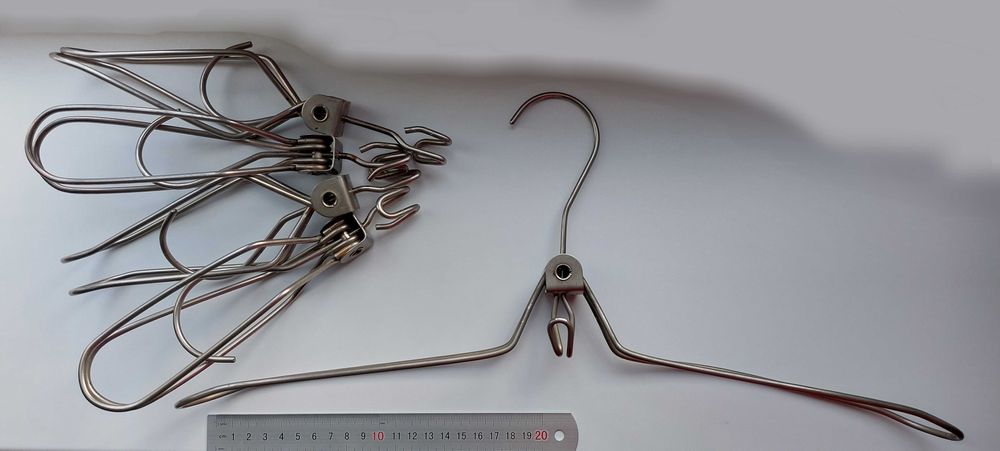 Вешалка плечики для одежды