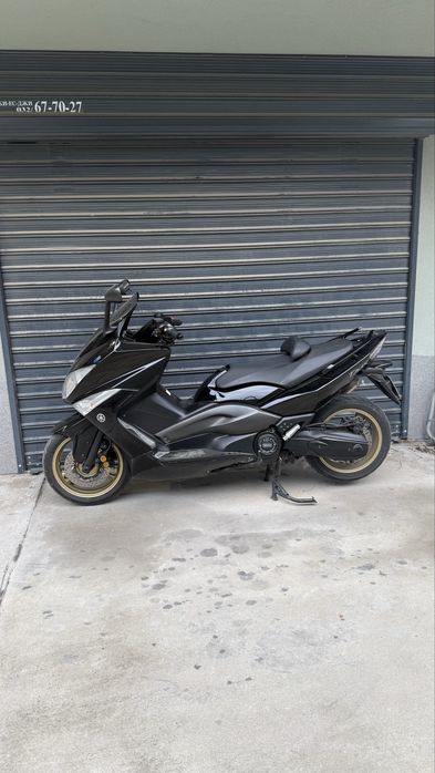 yamaha tmax 500.