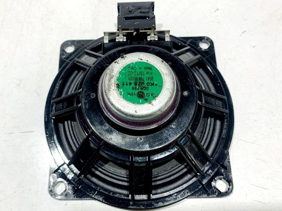 Boxa usa stanga / dreapta fata Volkswagen Golf 5 (2004-2009) 1K0035411