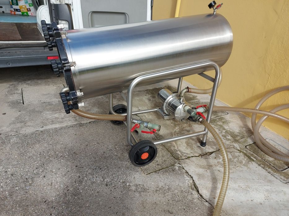 Filtru pentru vin,cu argilă