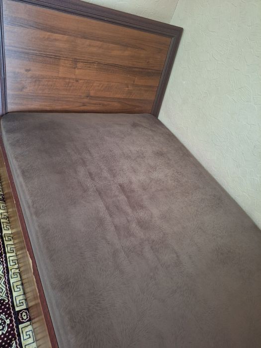 Белларусия Бегимот фирмасининг кровати