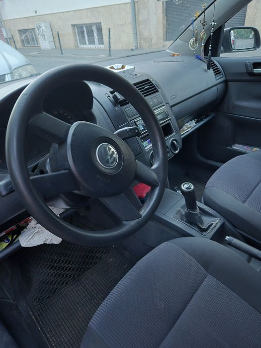 VOLKSWAGEN Polo 2003 — imagine 2