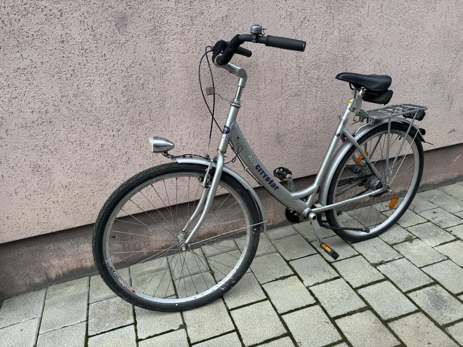 Bicicleta ae aluminiu