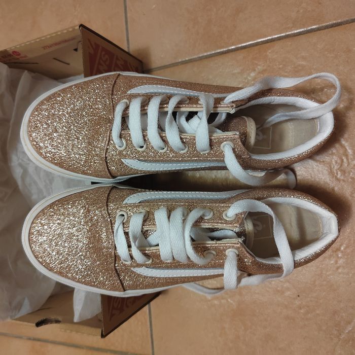 Дамски Сникърси Vans