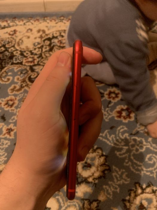 Iphone SE с гарантией