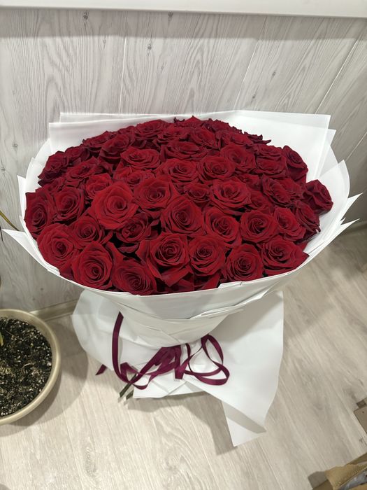 УРАЛЬСК, продаются цветы