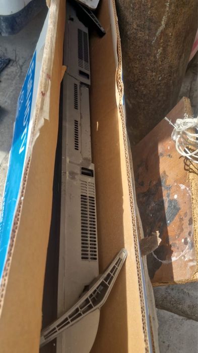 Samsung 43” Smart TV
