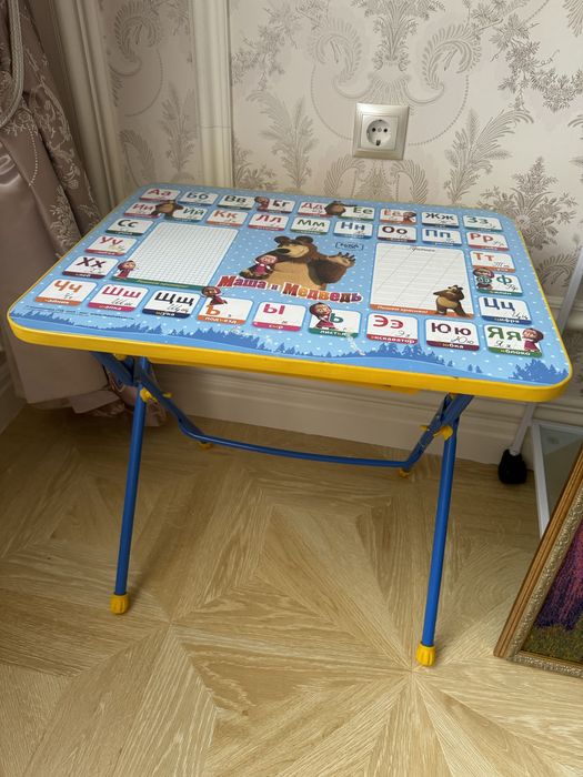 Продается столик детский