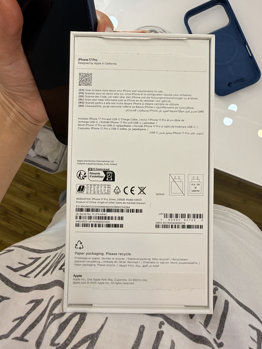 Vand iphone 17 pro 256 GB Silver