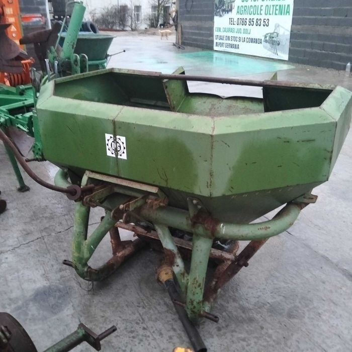 MEA, Mig, Distribuitor de îngrășăminte Amazone 800 Kg