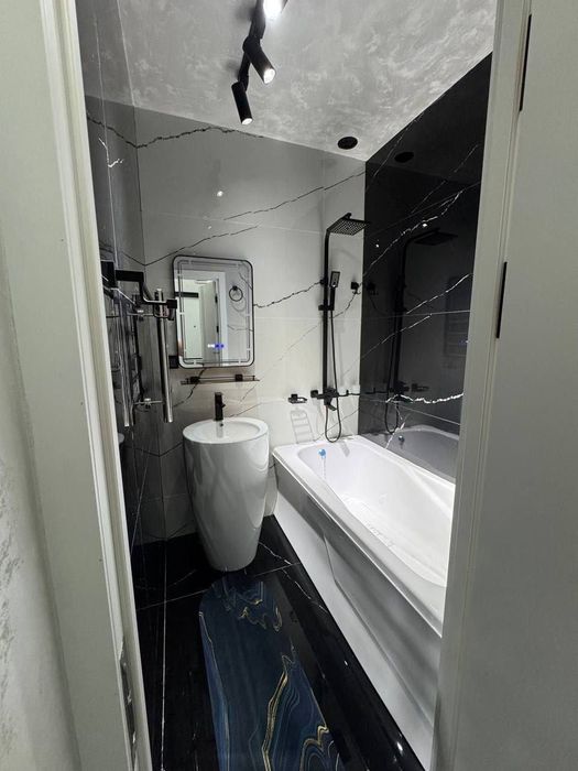 Максим Горький 2/2/5 МЕТРО-Буйюк Ипак Йюли (ул.Художников) Евро ремонт