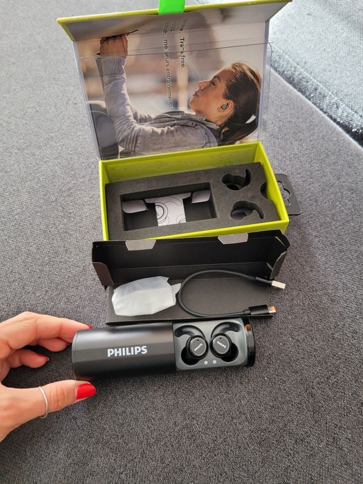 Безжични слушалки Philips