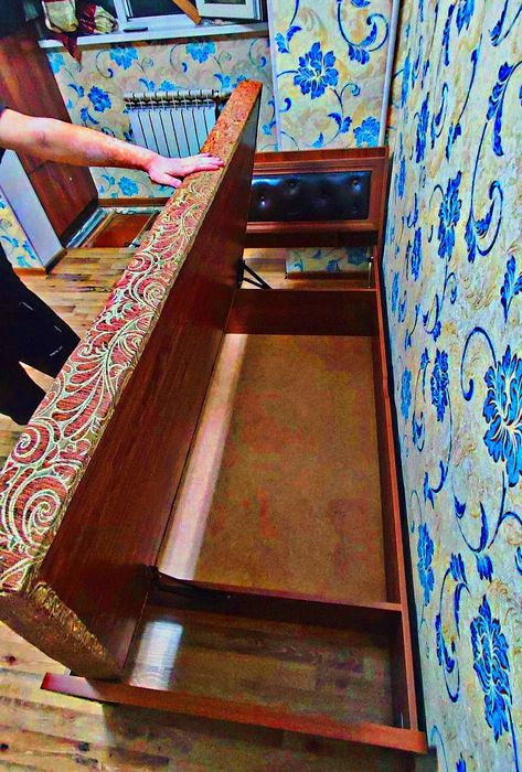 Крават для взрослых. Биржа кишилик сандикли