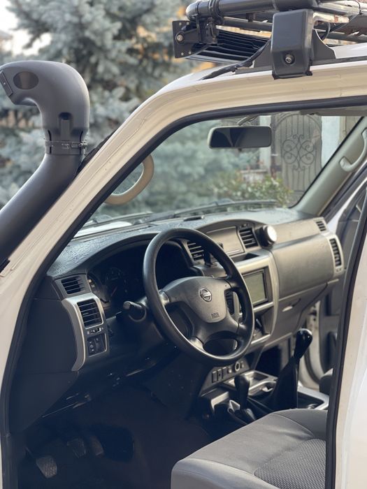 Nissan Patrol Y61 GU4 Off Road