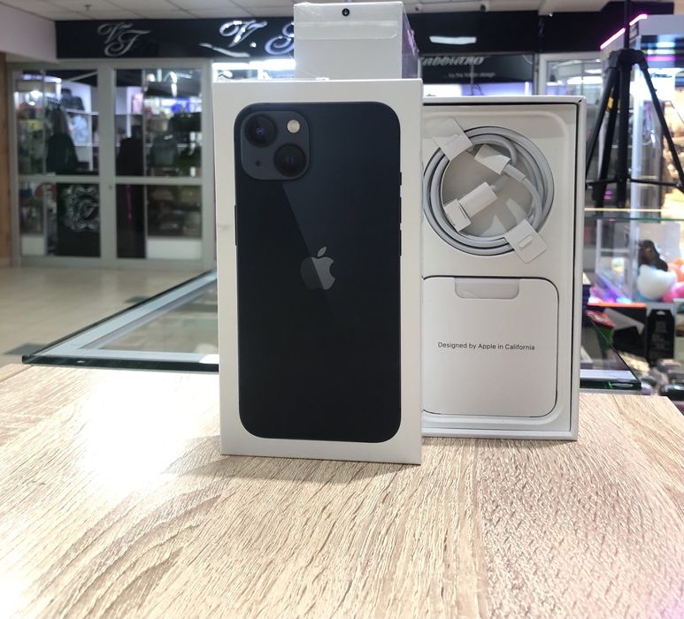 Айфон/Iphone 13 — 160 000 тг