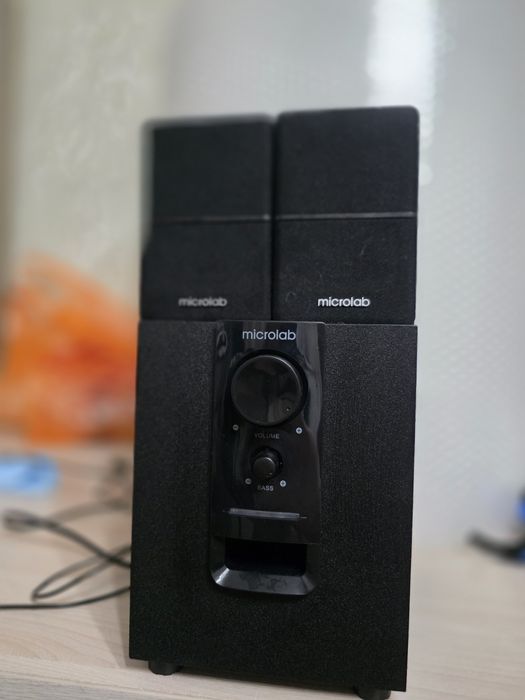 Компьютерные колонки Microlab M 106 черный
