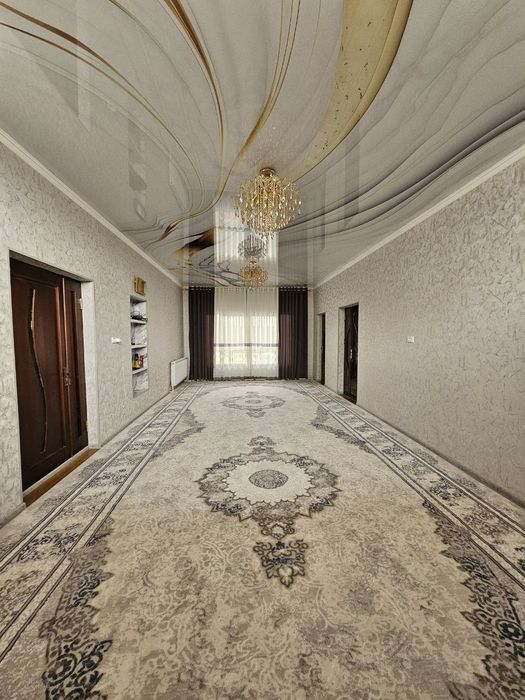 Уй сотилади замонавий ситилда курилган