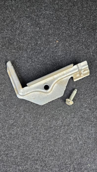 Планка държач за акумулаторна батерия