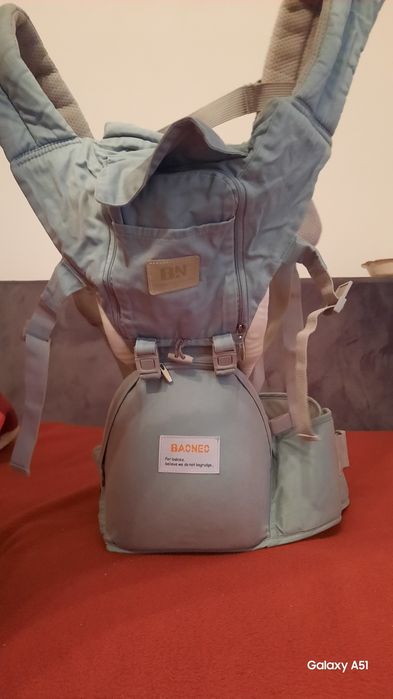 Marsupiu bebe gri