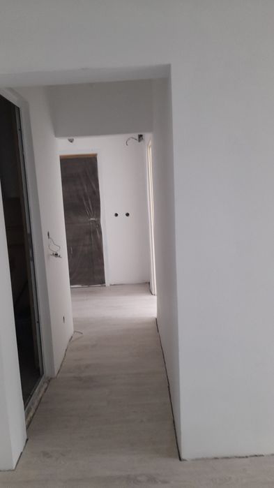 Продава се Двустаен апартамент в Велико Търново, Зона Б - 76 кв.м за 1172 €/кв.м - Снимка #3