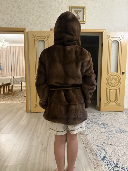 Продам шубу норковую  б/у .