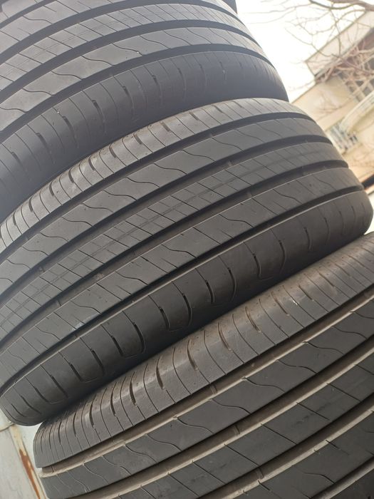 Гуми 235/50/19 Гудиар