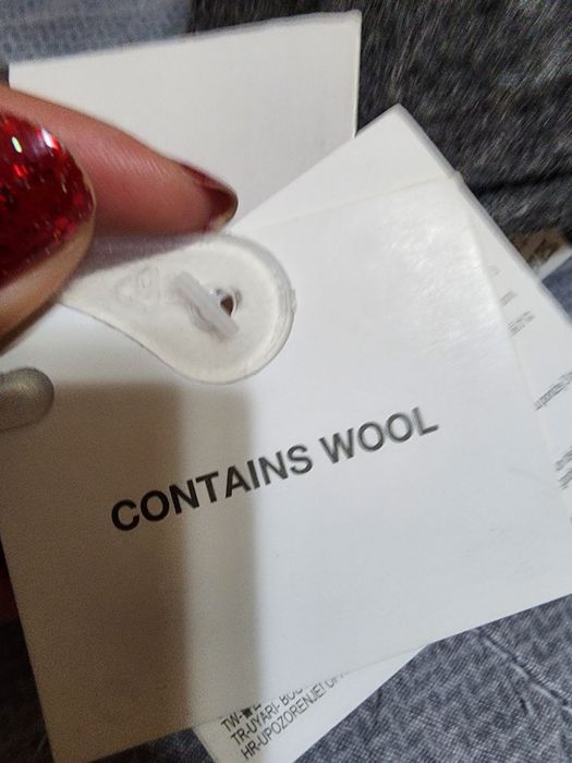 Шапка с помпоном Zara