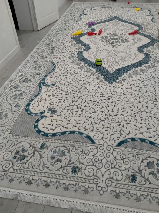 Новый ковёр продам