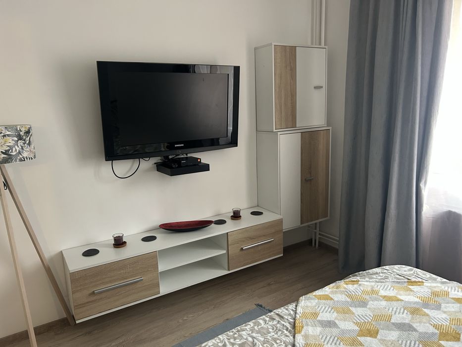 Garsoniera de inchiriat