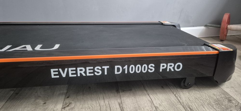 Беговая дорожка GENAU EVEREST D1000S PRO