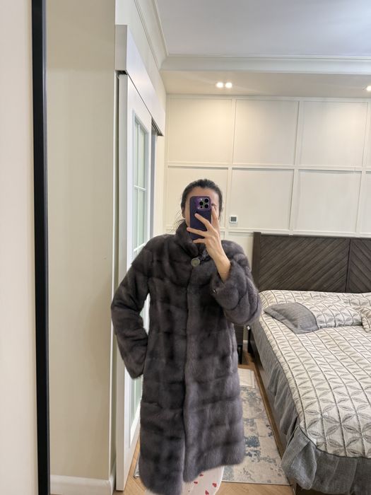 Продам норковую шубу