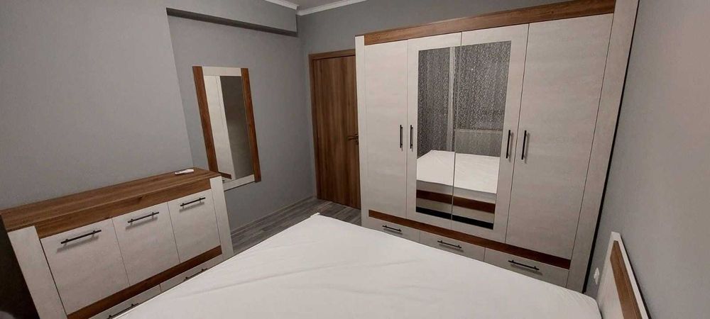 Дава се под наем Двустаен апартамент в София, Студентски град - 70 кв.м за 438.6 € - Снимка #2