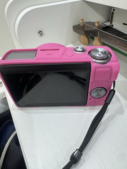 Фотоаппарат Canon