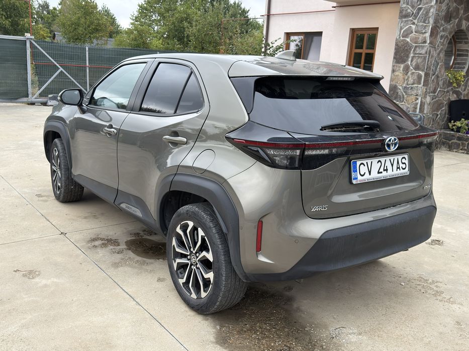 TOYOTA Yaris Cross 2023 second hand de vanzare - 2023, hibrid - 23.500 ...