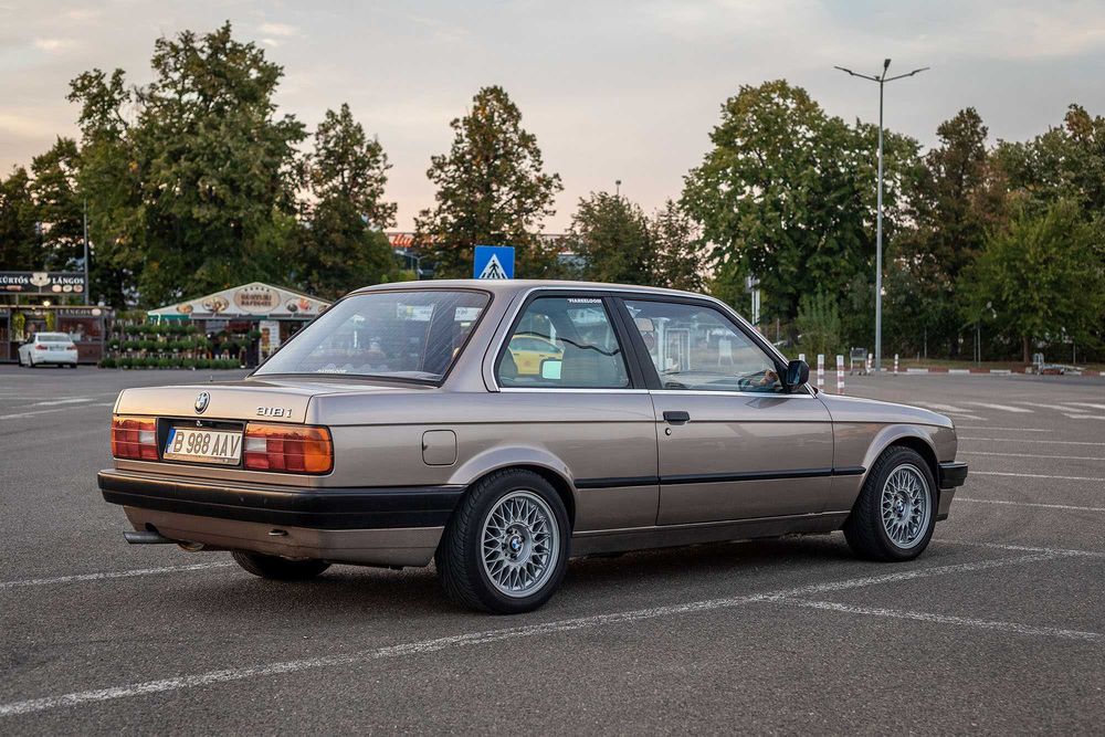 BMW Seria 3 1988 — imagine 4