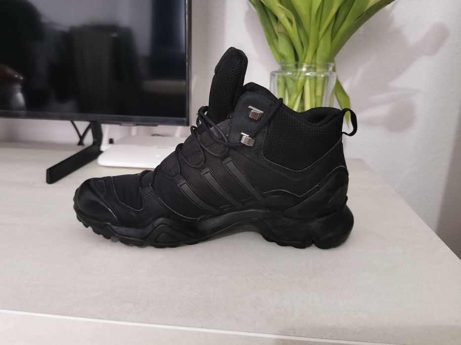 Ghete Adidas Gore-Tex bărbați