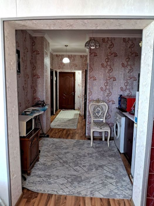 Продаётся 2х комнатная Карасу-6