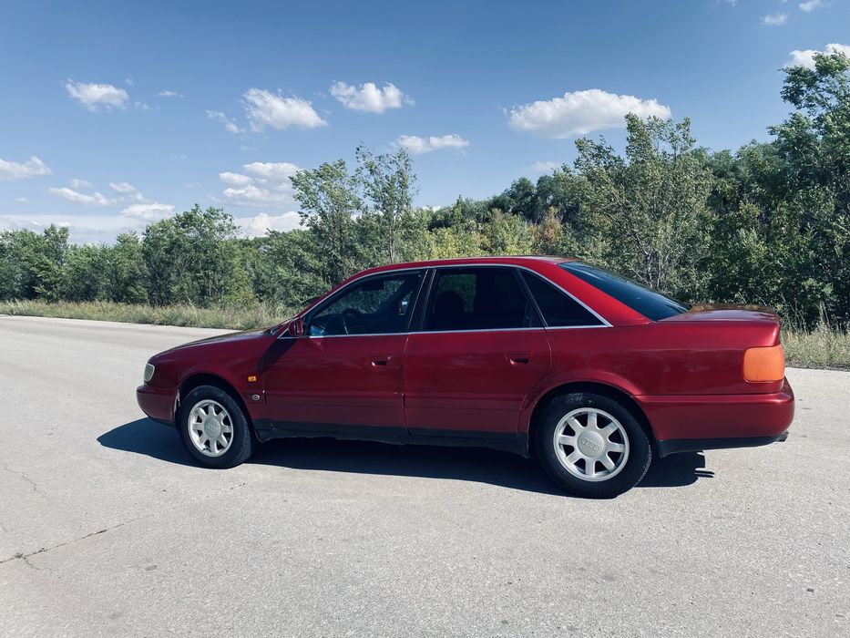 Audi A6C4 V6 2.8 мкпп передний привод