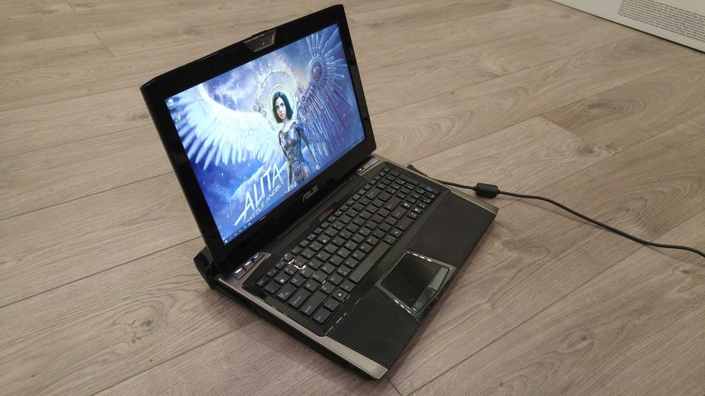 Laptop gaming de colectie Asus Lamborghini, intel core i7