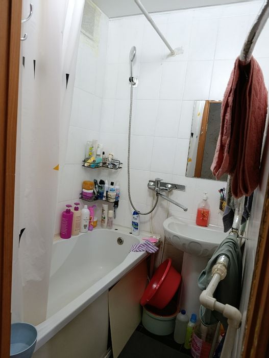 Сдам 4 комнатую квартиру