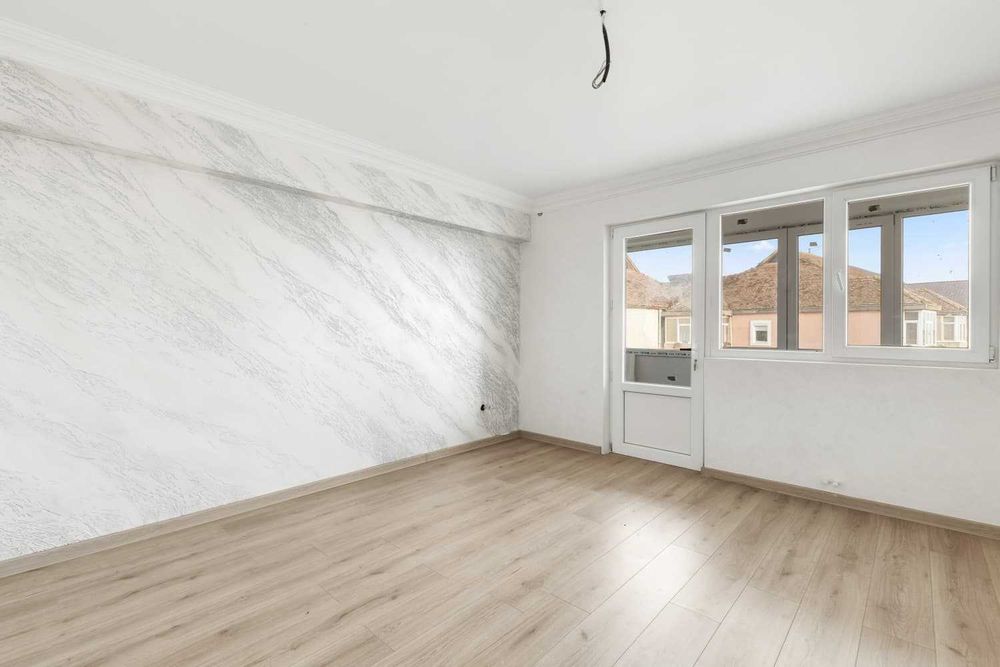 Apartament 3 camere confort 1 decomandat, Berca