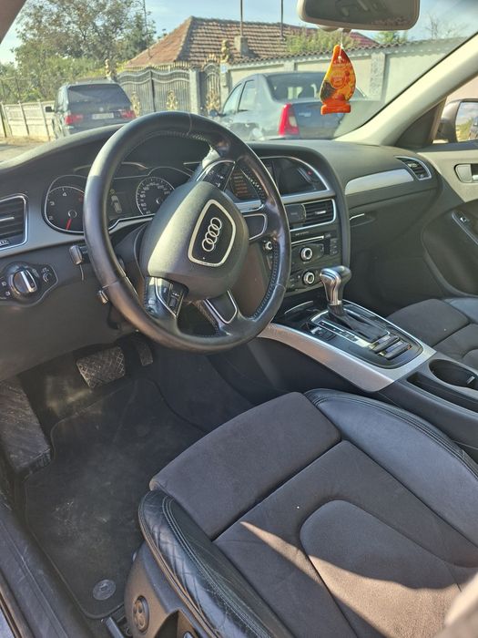 Audi A4 avant 2013 2l disel 143cp